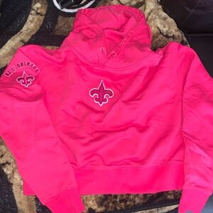 Pro Standard New Orleans Saints hot pink oversized cropped sweatshirt. Small